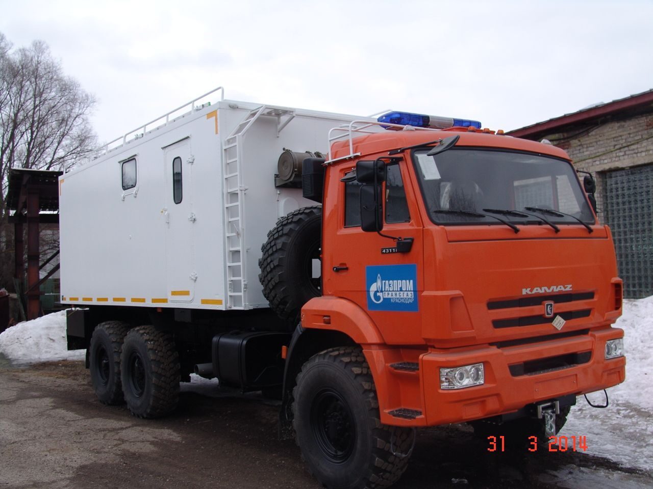 Аварийно–спасательная машина (АСМ) на шасси КАМАЗ-43118